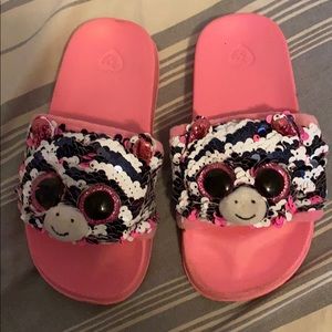 Girl sandals